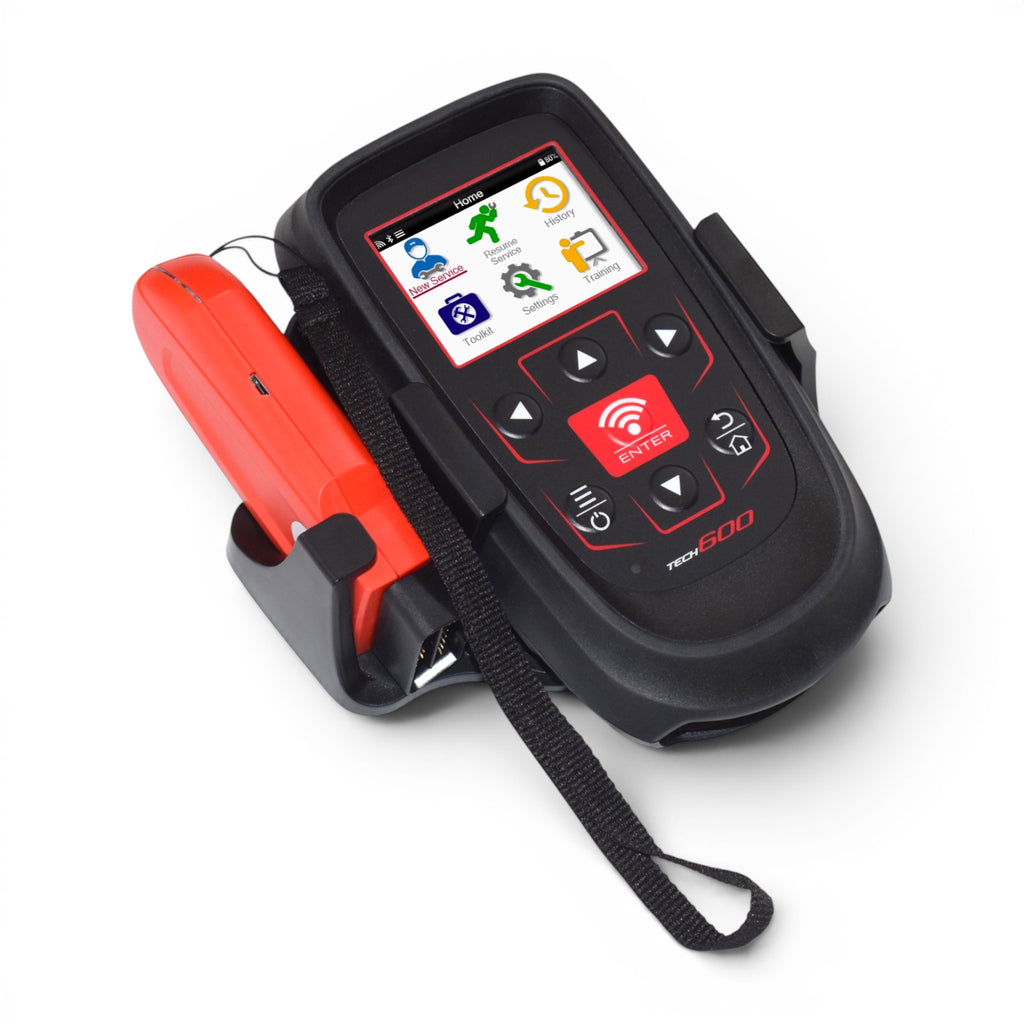 Bartec® kablosuz akıllı şarj ünitesine takılı halde TECH600 ve kablosuz OBDII modülü. Üstten detaylı görünüm.