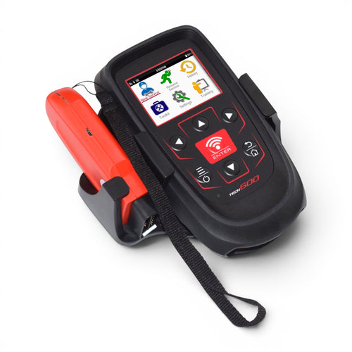 Bartec® kablosuz akıllı şarj ünitesine takılı halde TECH600 ve kablosuz OBDII modülü. Üstten detaylı görünüm.